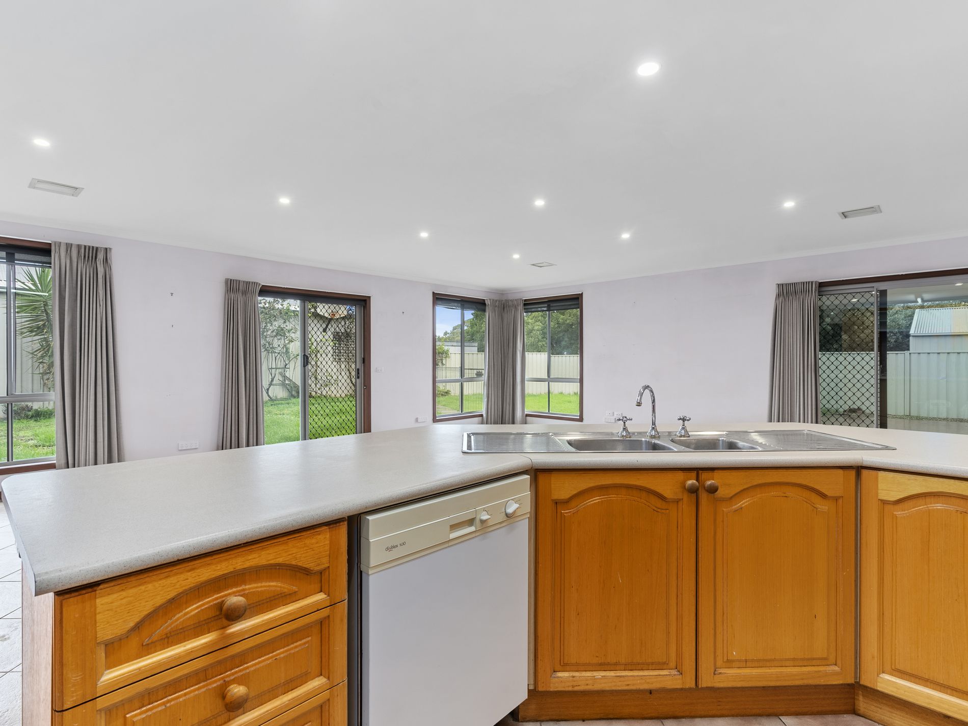 5 McNamara Street, Finley