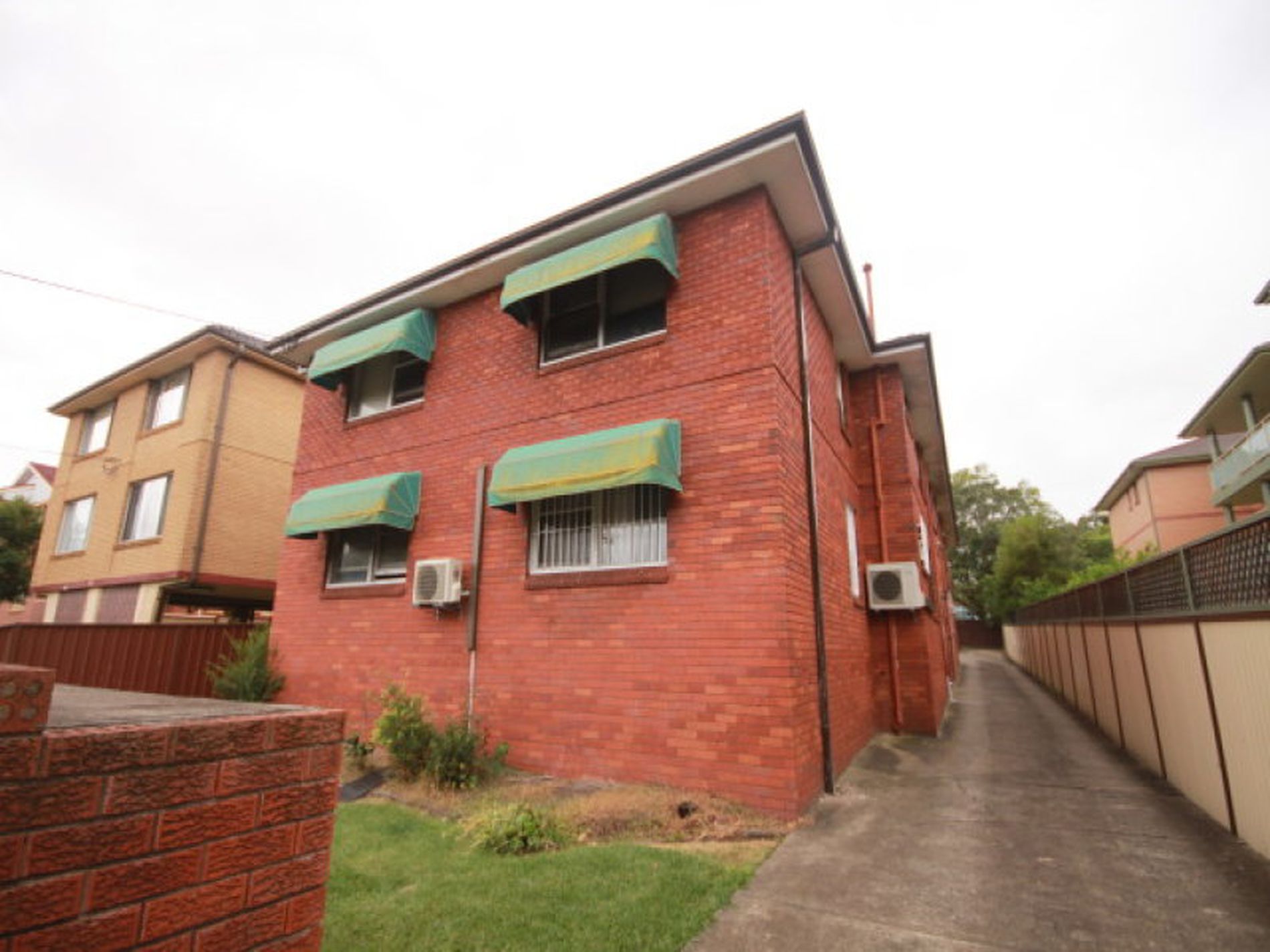 4 / 66 Denman Avnue, Wiley Park