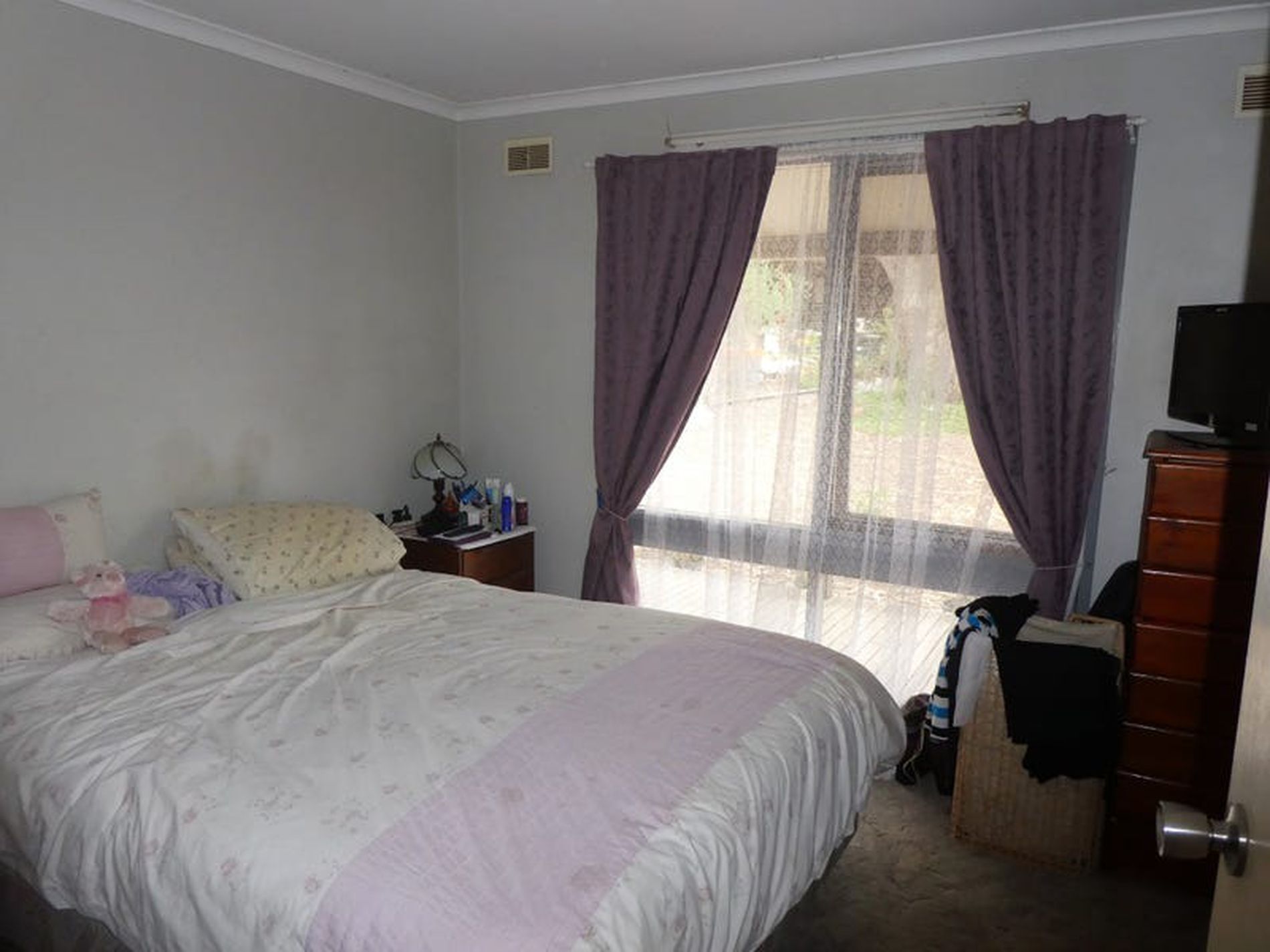 70 Cowles Rd, Northwood