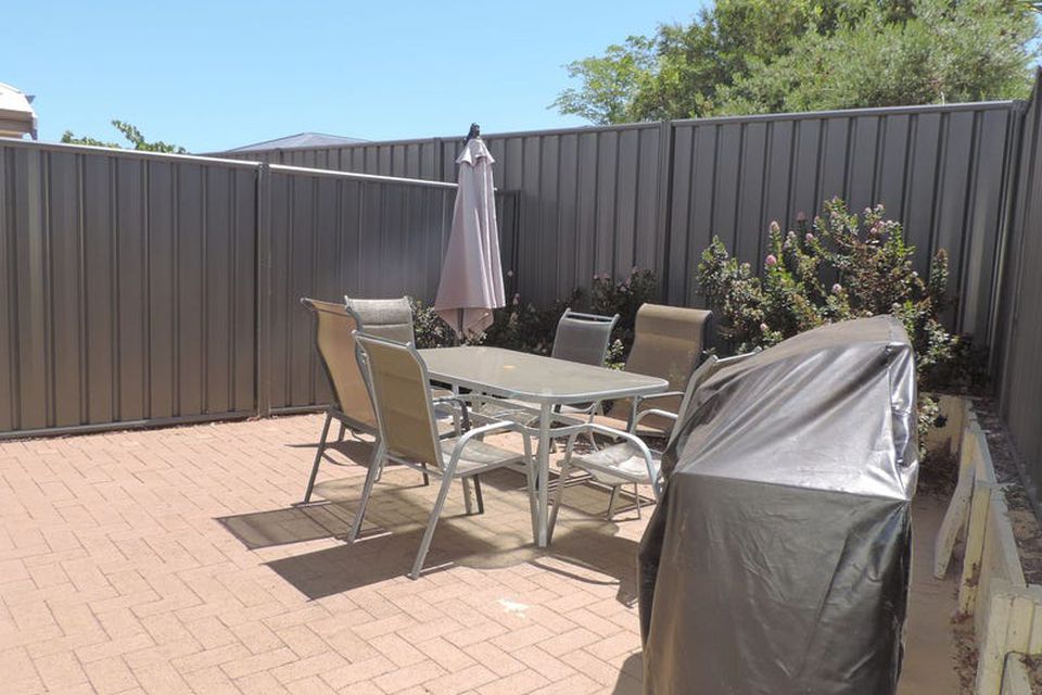 3 / 2 Kapok Turn , Baldivis