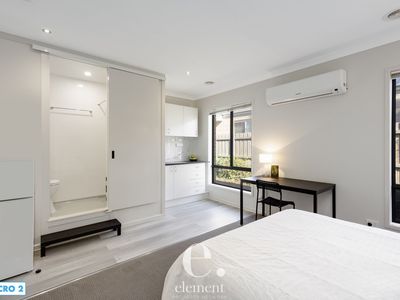 room 2 / 26 Seahaze Drive, Torquay