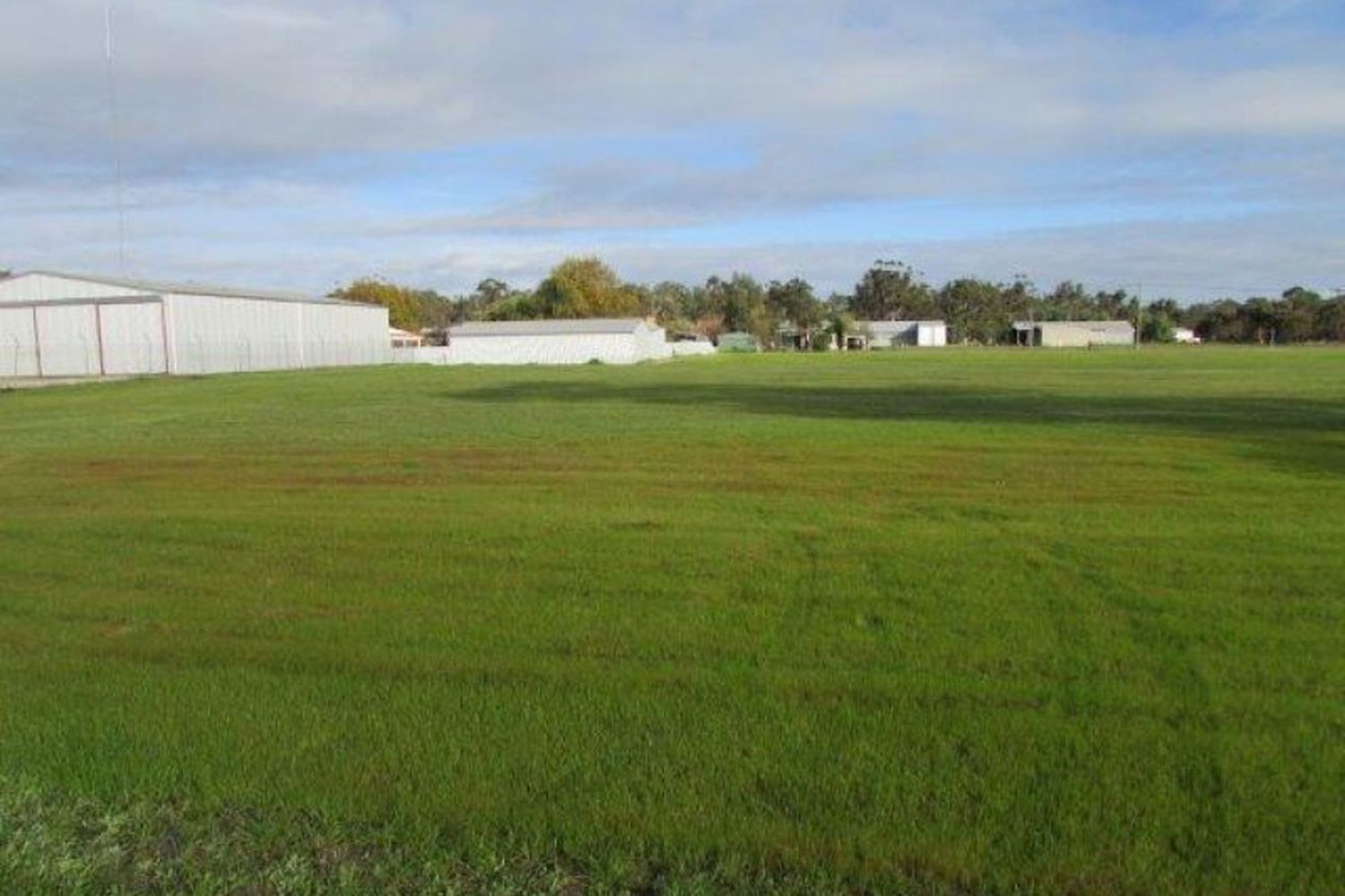 29-32 & 33-36 Ross & Railway Streets, Warracknabeal