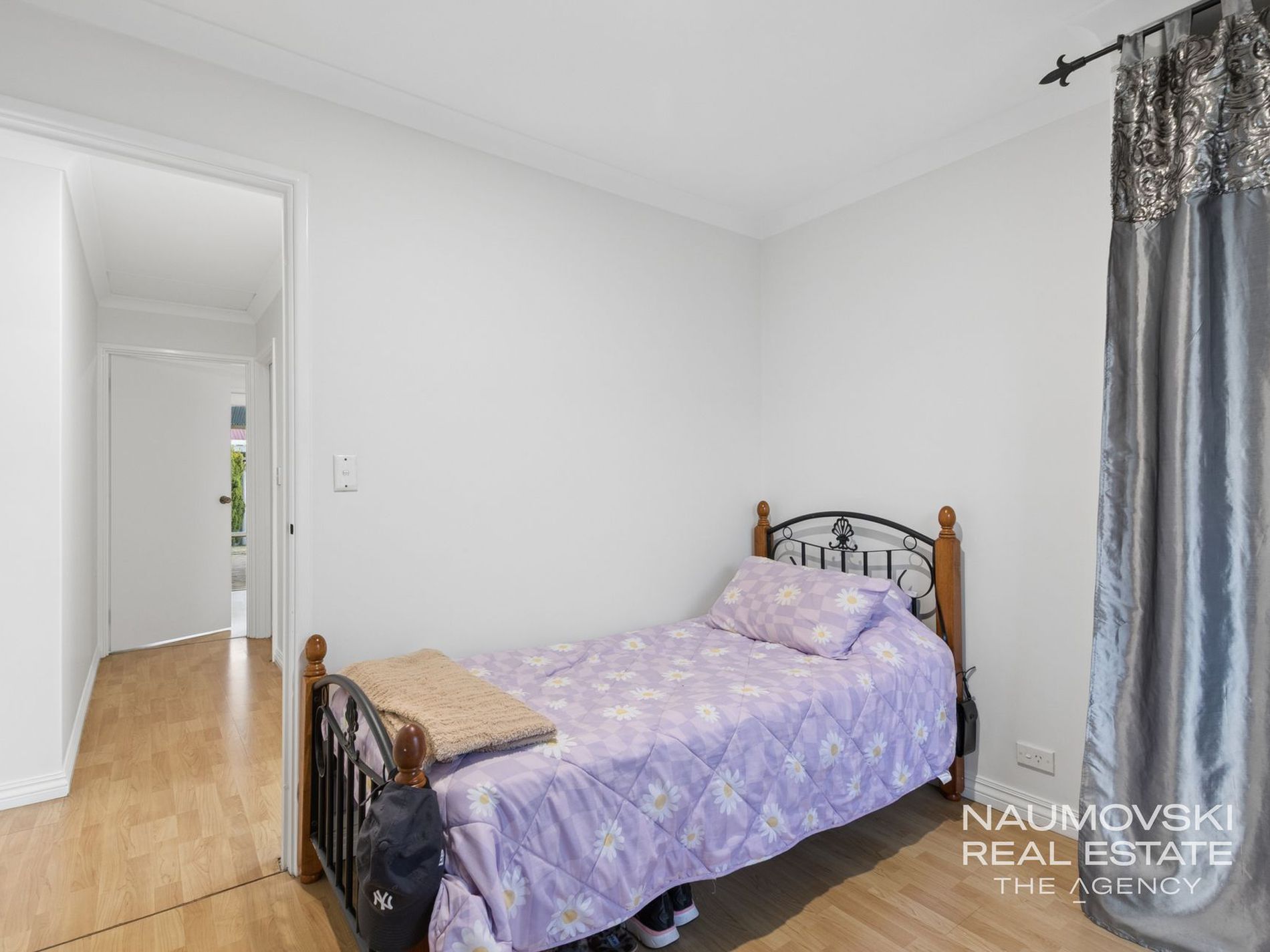 6 Jefferson Drive, Marangaroo