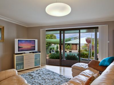 15 Kurnell Close, Cooranbong