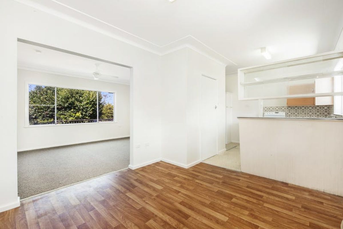 7 Lone Pine Avenue, Umina Beach