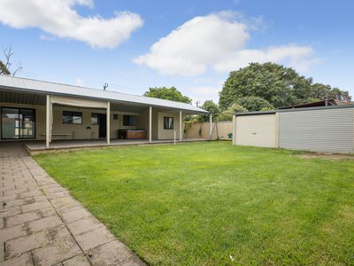 212 Seventh Road, Armadale