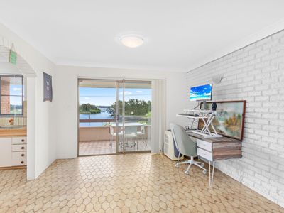 11 / 112-116 LITTLE STREET, Forster