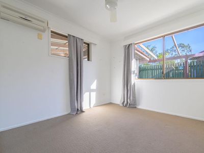 1  Boult Court, Clinton