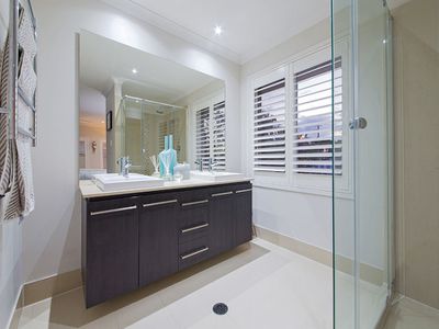 1 Feathertail Pl, Gumdale