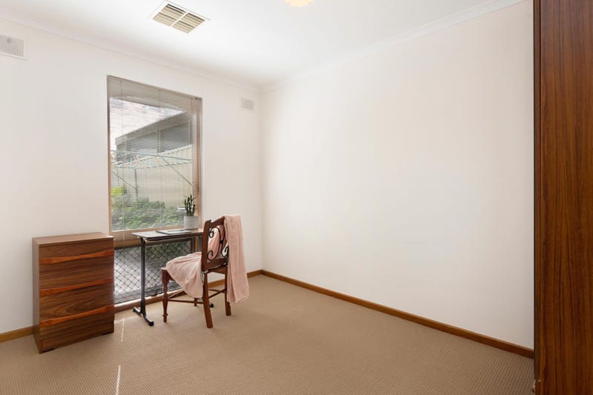 2 / 57 Valiant Road, Holden Hill