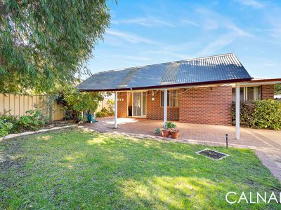 2A  Leeton Close , Halls Head