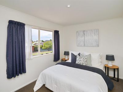 1 / 8 Pentland Drive, Belfast
