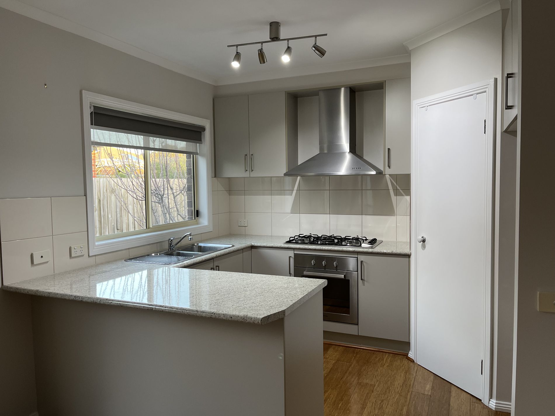 16 Grassland Grove, Leopold