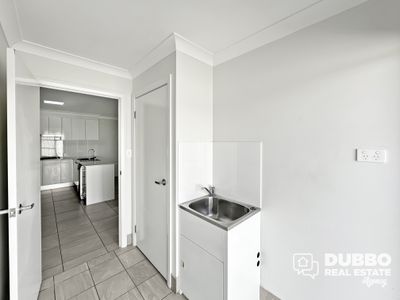 4 Graza Avenue, Dubbo
