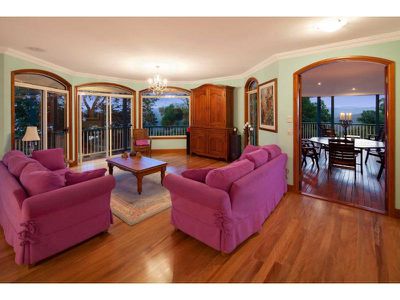 218 Western Avenue, Montville