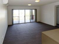 4 / 65 John Street, Redcliffe