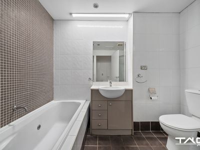 302 / 31-37 Hassall Street, Parramatta