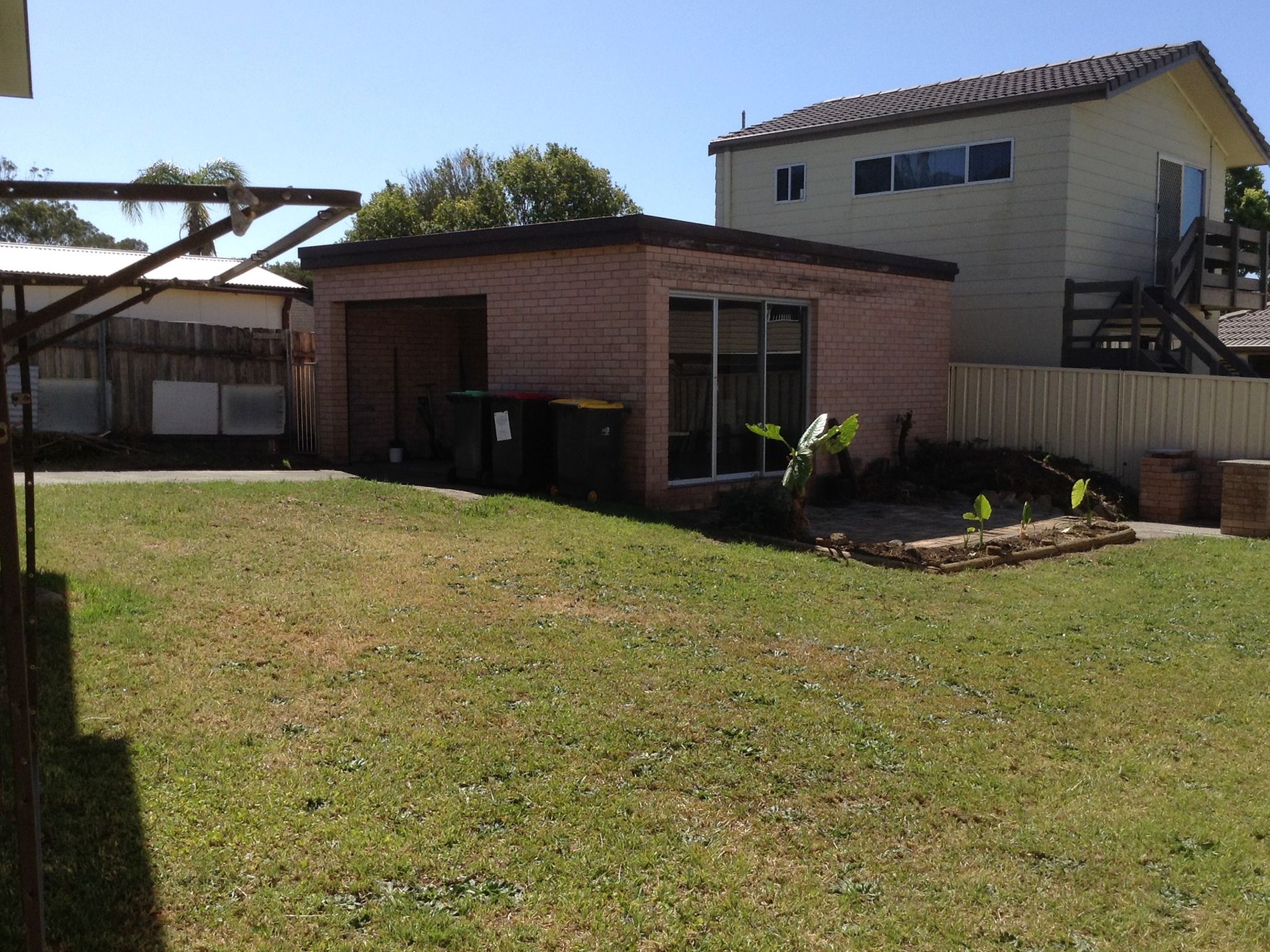 12 Woodlands Drive, Barrack Heights