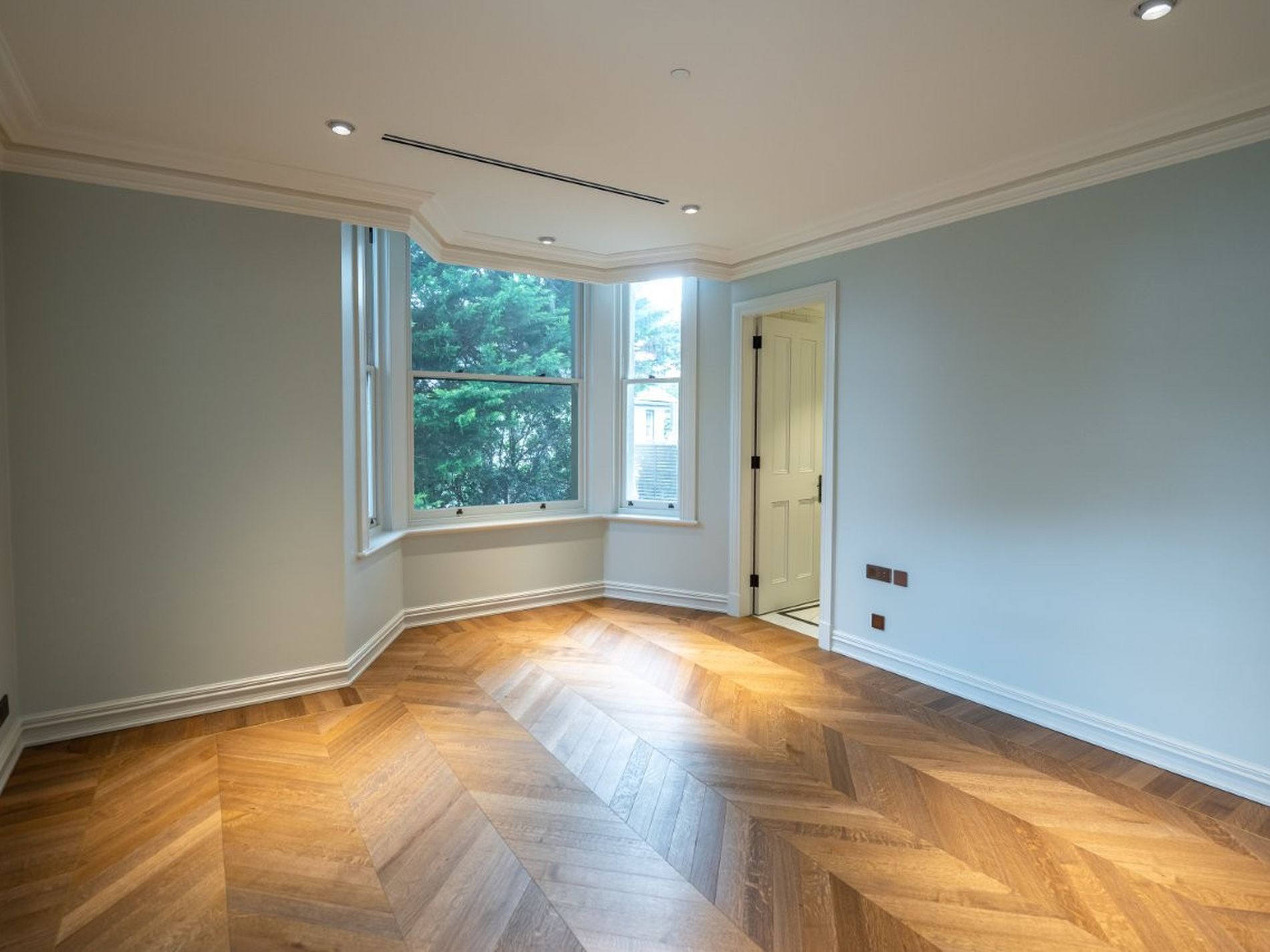 2 / 147 Darling Point Road, Darling Point