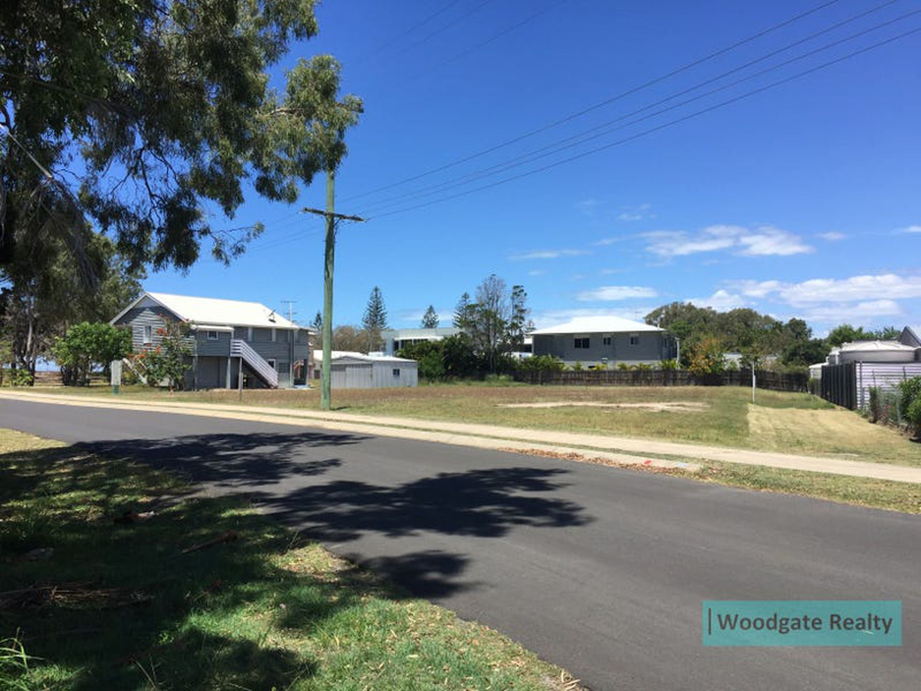 8 First Avenue, Woodgate