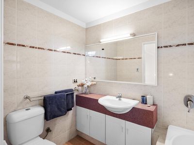 4 / 142 Palmerston Street, Perth