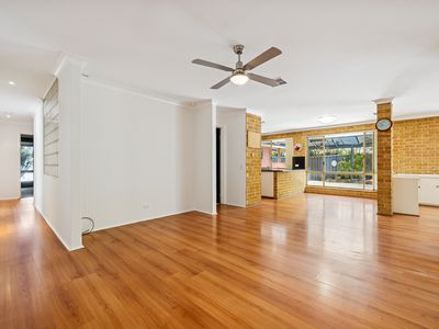 56 Camarino Drive, Woodvale