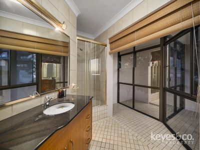 52 Gilbert Crescent, Castle Hill