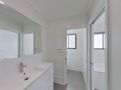 37 Peel Place, Dubbo