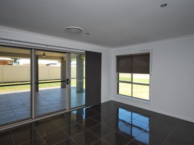 21 Timgarlen Avenue, Dubbo
