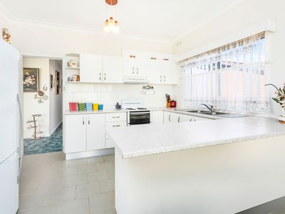 19 Waratah Street, Windang