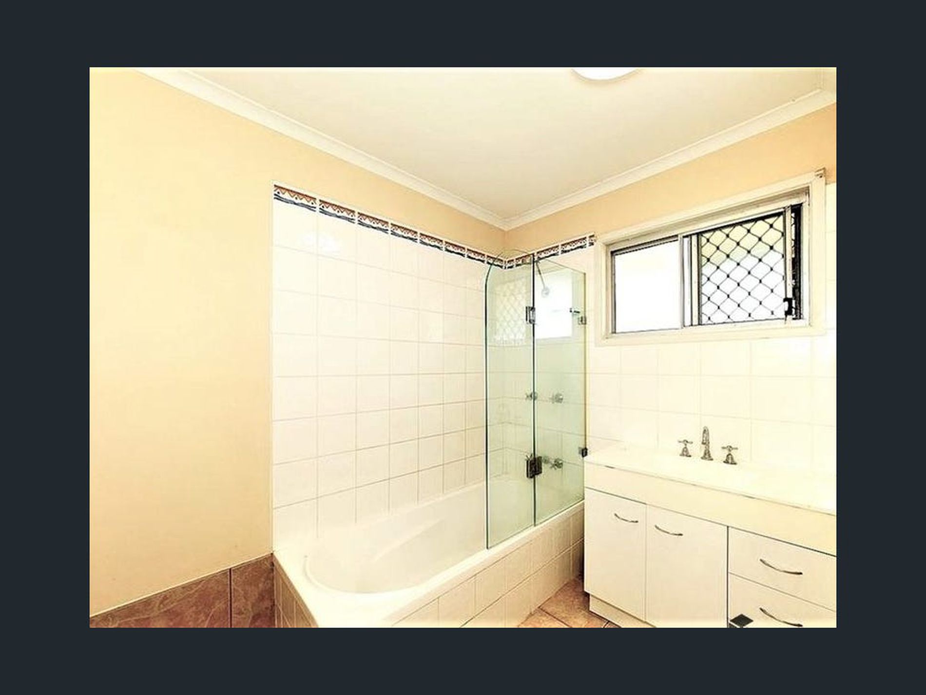 10 View Street, Kingston