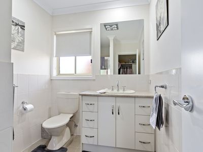1 Lovelock Close, Normanville