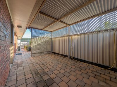 2 / 59 Scoresby Street, Kerang