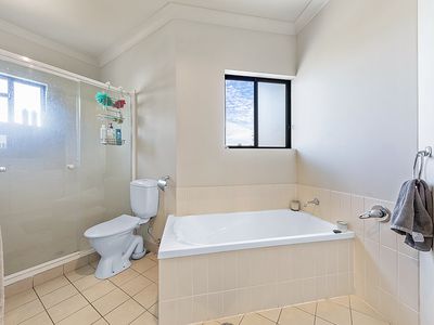 8 / 14 Altmann Avenue, Cannonvale