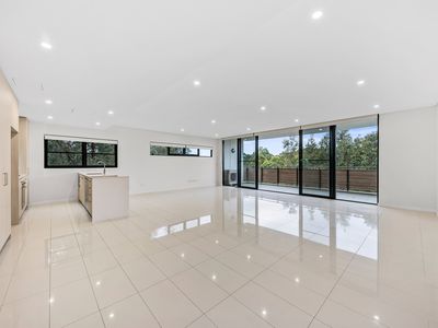 7 / 97 Caddies Boulevard, Rouse Hill