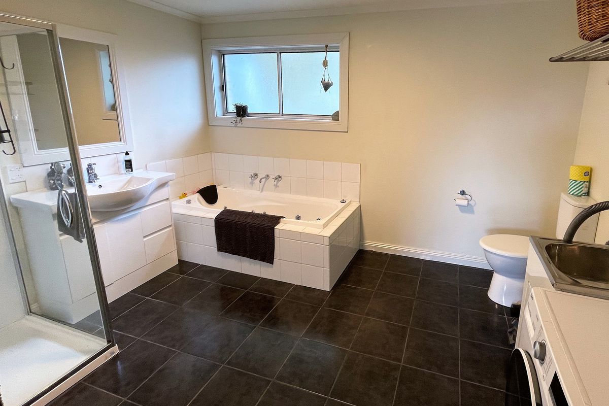 170 Ogilvies Road, Mansfield