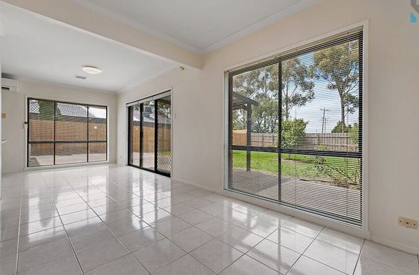 21 Terrell Court, Roxburgh Park