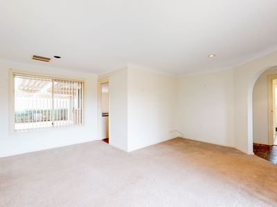 1 Catchpole Close, Dubbo