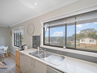 24 Surfview Avenue, Forster