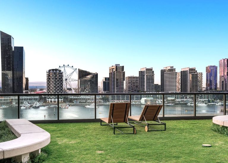 3B / 9 Waterside Place, Docklands