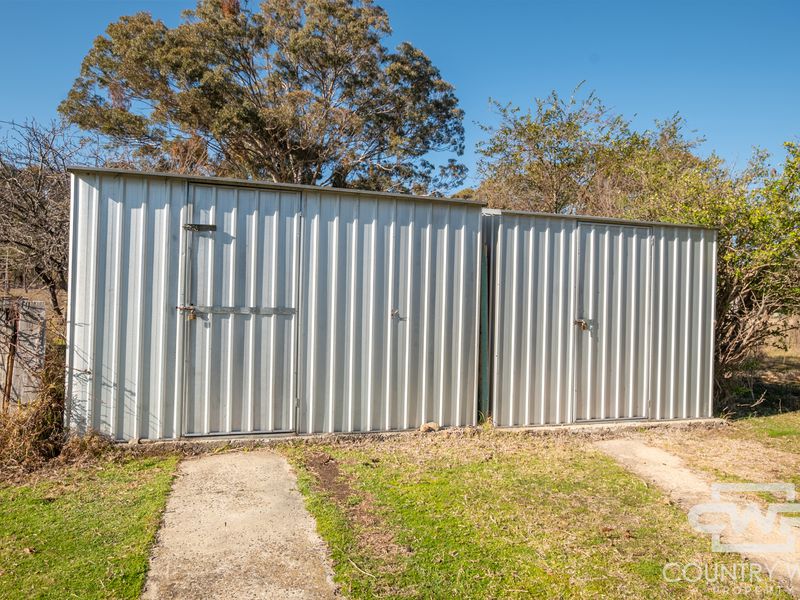 13 Deloraine Road, Emmaville