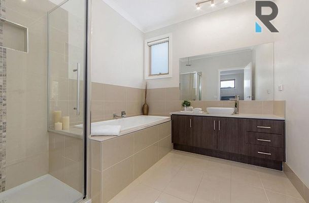 13 San Marco Road, Greenvale