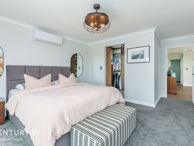 25 Pantheon Avenue, North Coogee