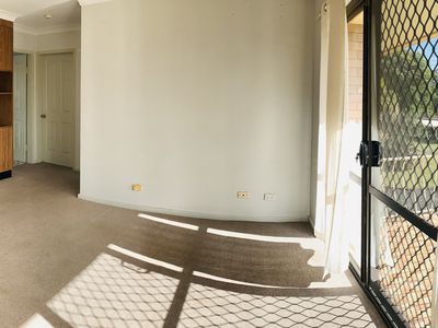 16 / 1 Whitfield Place, Lake Illawarra