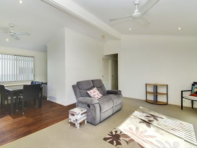 14B Lark Street, Longreach