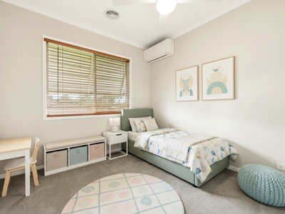 13 Cambridge Drive, Alexandra Hills