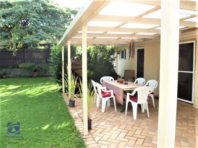 18 Edgeware Drive, Rochedale South