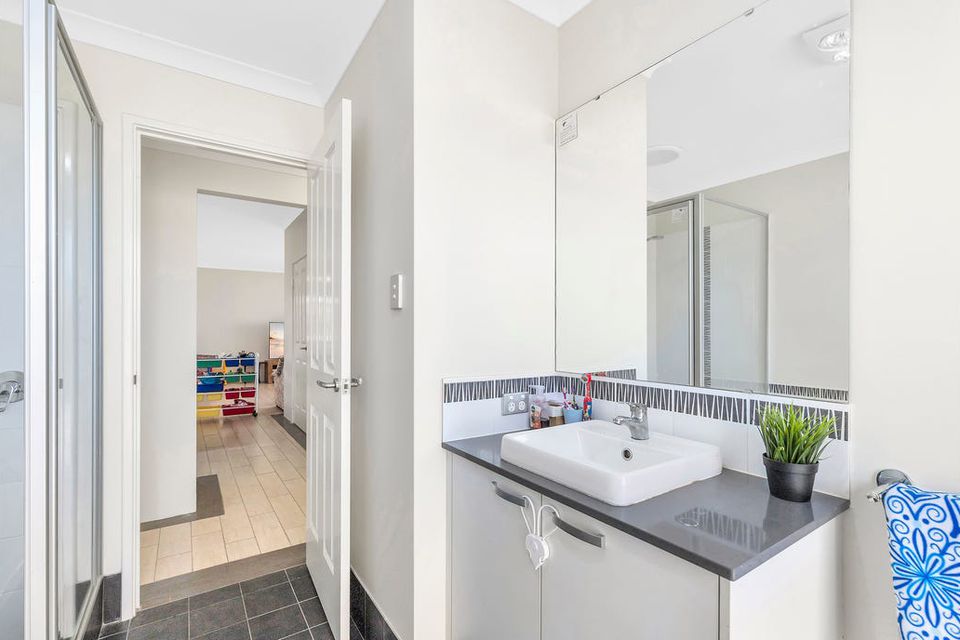 28 Southport Dr, Baldivis