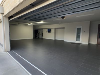 145 Barnes Boulevard, Horsham