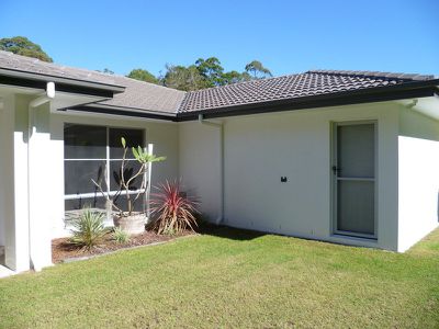 64 Lomandra  Avenue, Pottsville
